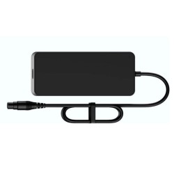 Hurtiglader kompatibel med Xiaomi 5 MAX, 4 Pro Plus og 4 Pro MAX, stroemadapter for elsparkesykkel  - 1  