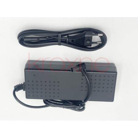 Punjač za Xiaomi Electric Scooter 4 Pro (2nd Gen) električni skuter  - 1 Punjač za Xiaomi Electric Scooter 4 Pro (2nd Gen) elekt