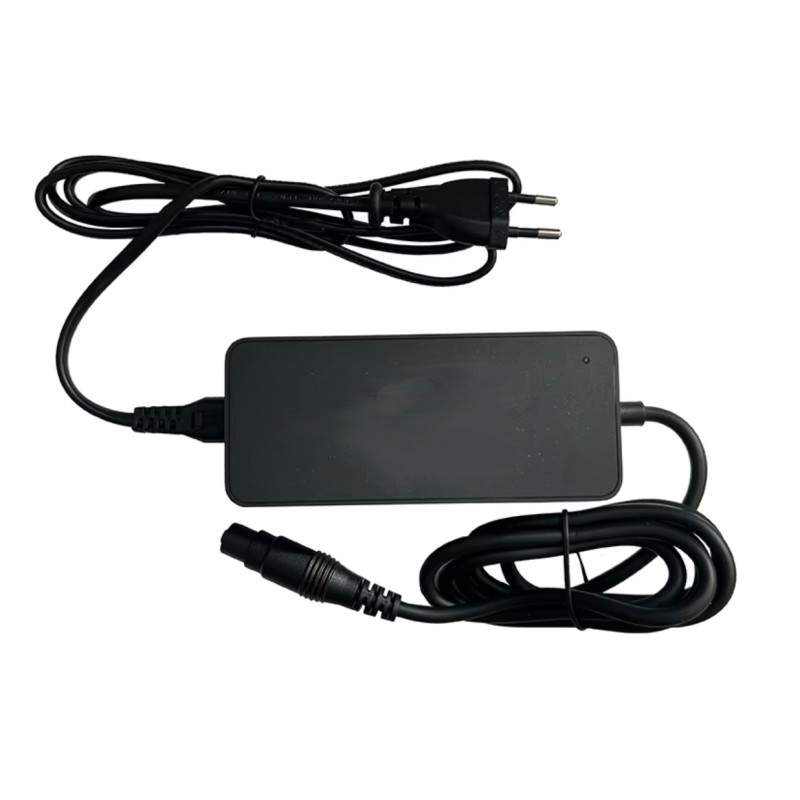 Carregador específico para scooter elétrica Xiaomi 4 Pro MAX Xiaomi - 1 Carregador específico para scooter elétrica Xiaomi 4 Pro